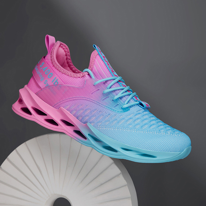 LILIANA | Sneaker a nap minden órájához