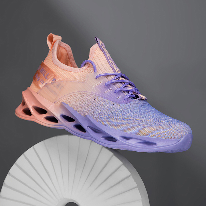 LILIANA | Sneaker a nap minden órájához