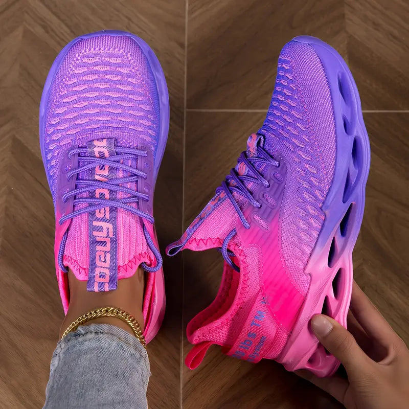 LILIANA | Sneaker a nap minden órájához