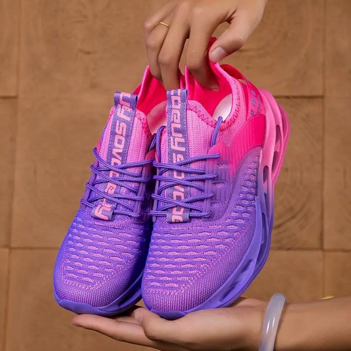 LILIANA | Sneaker a nap minden órájához