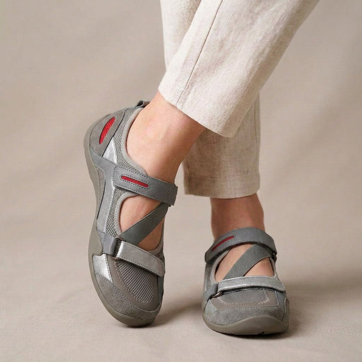 REGINA | Sneakers puha talpbetéttel
